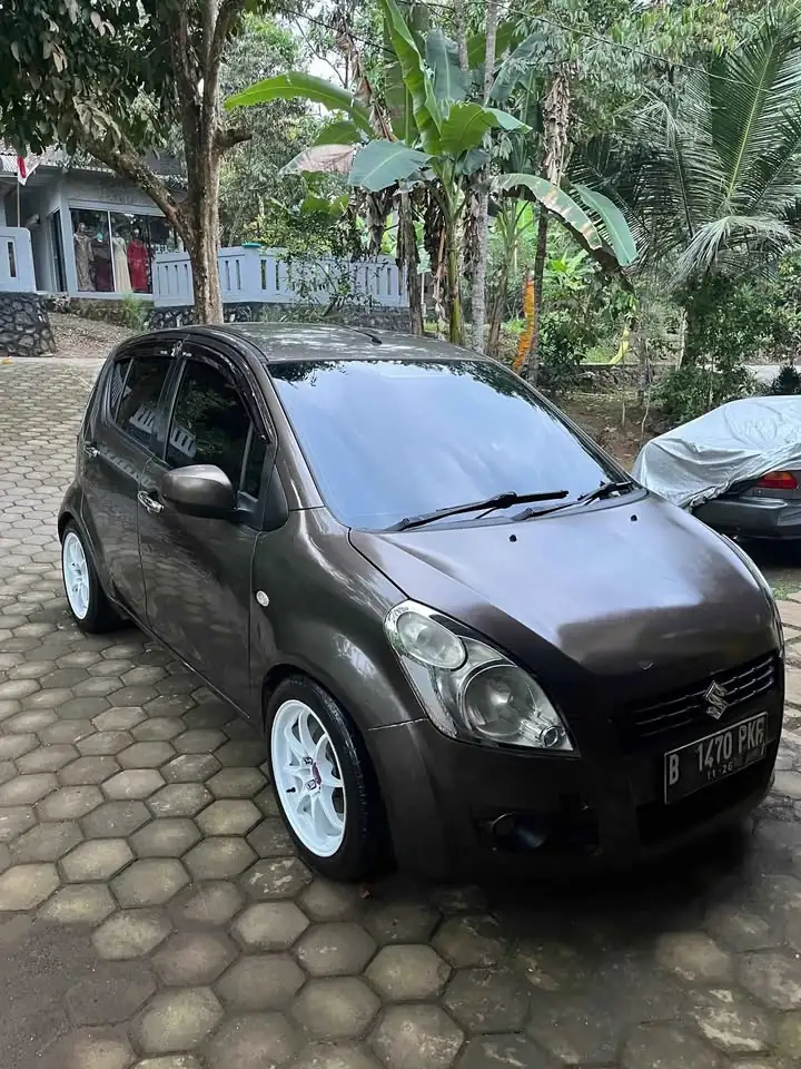 Suzuki splash manual th 2010