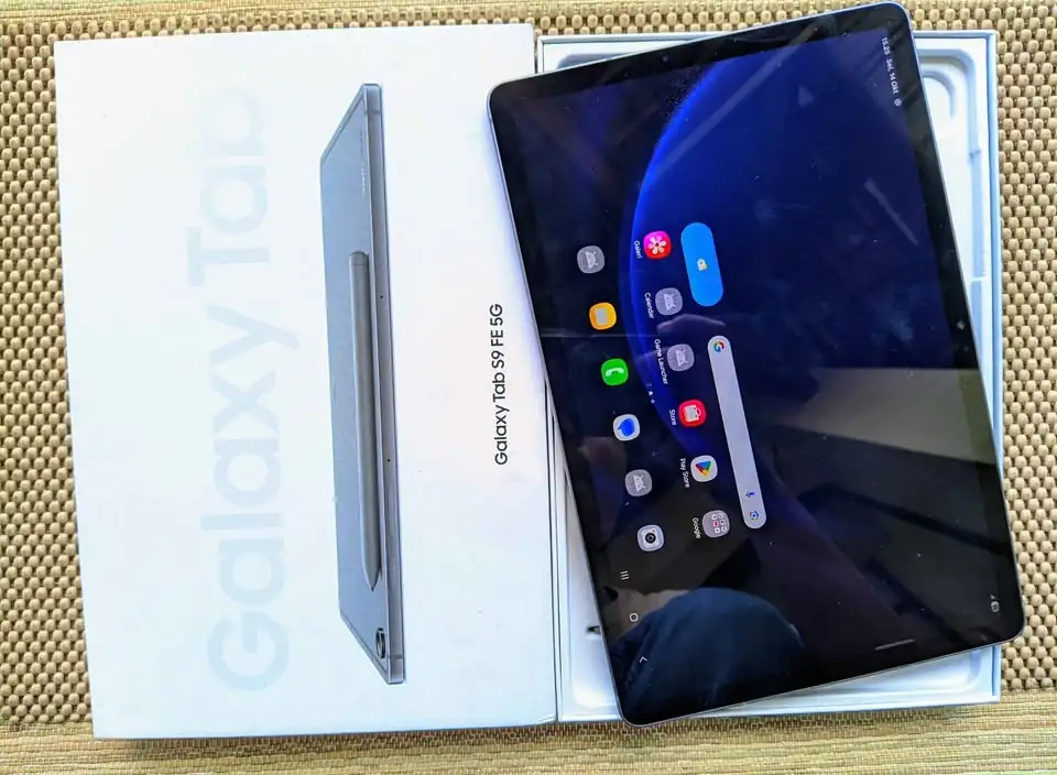 Samsung Galaxy tab S9 FE 5G