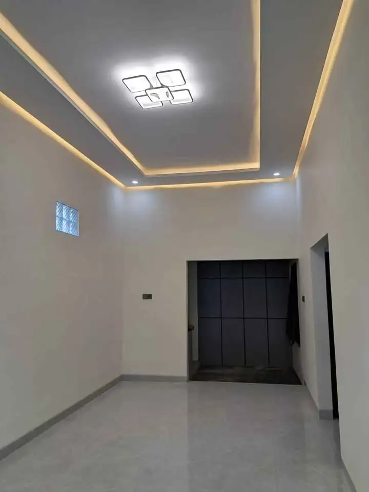 2 KT 1 Kamar Mandi – Rumah