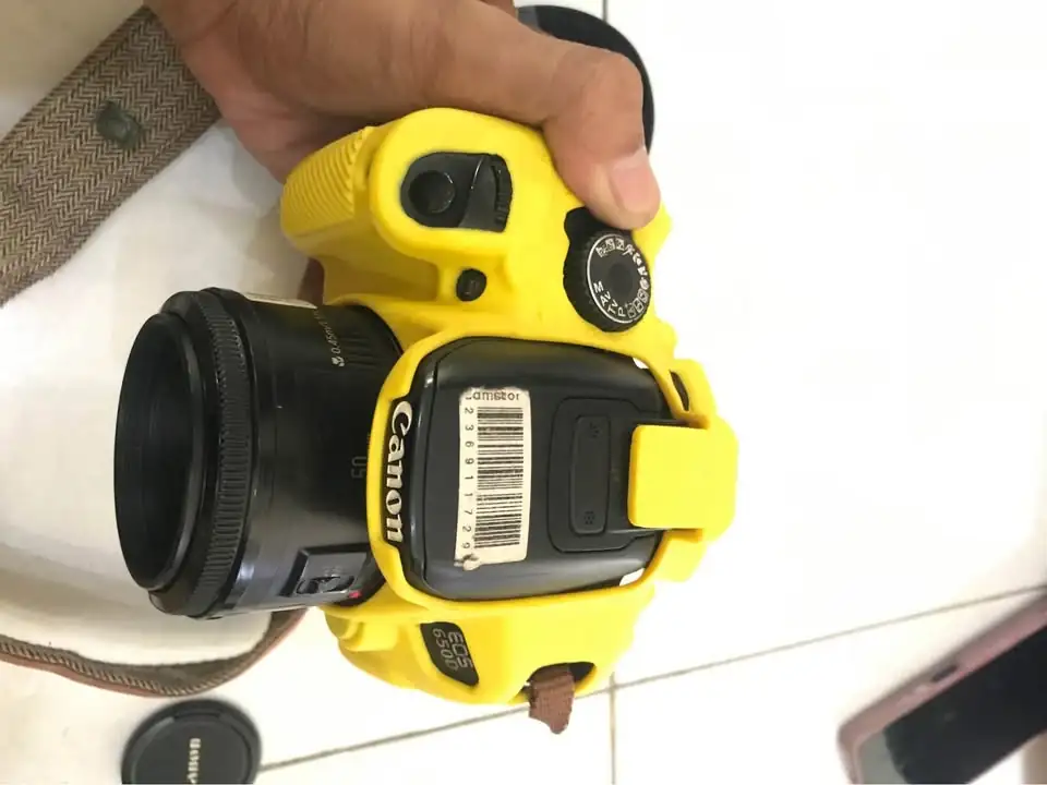Jual BU Canon 650D (lensa Fix)