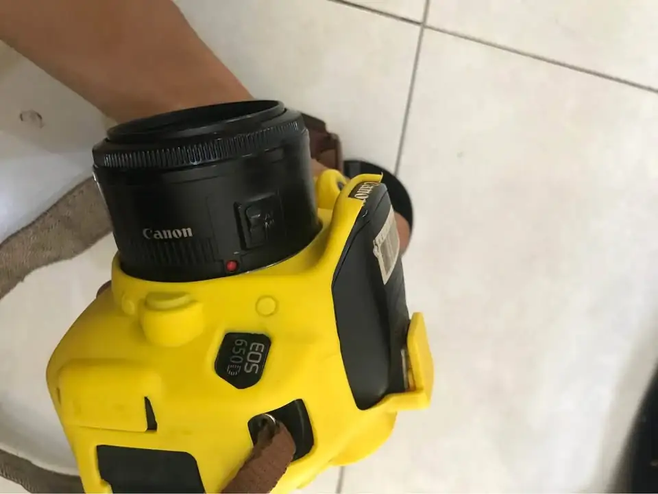 Jual BU Canon 650D (lensa Fix)
