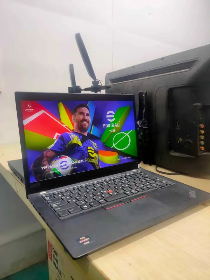 Laptop Lenovo Ryzen 5 PRO