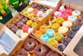 DONAT aneka varian dan topping