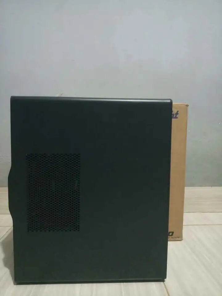 Komputer Ryzen 3 RAM 16GB DDR4 Normal Siap Pakai