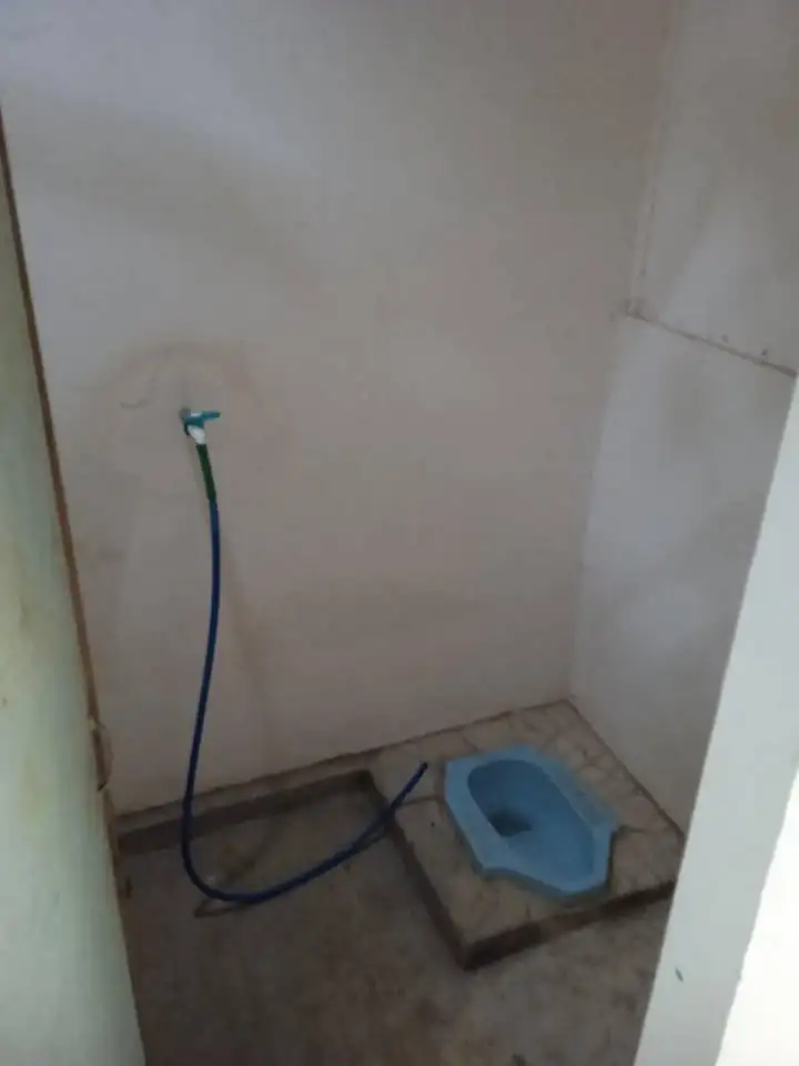 Kontrakan kamar mandi dalam