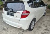 Hatchback 2012 Honda Jazz S matic