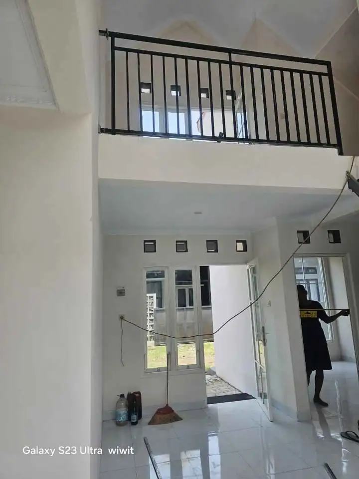 Jual Cepat Rumah Proses Finishing Mezzanine Area Jalan Parangtritis