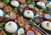 Nasi box ayam bakar / nasi box ayam goreng / nasi bento