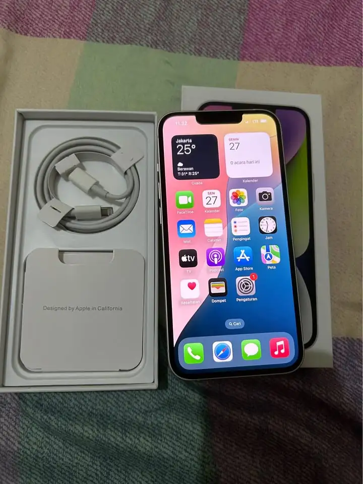 Smarphone bekas iphone 14 nominus