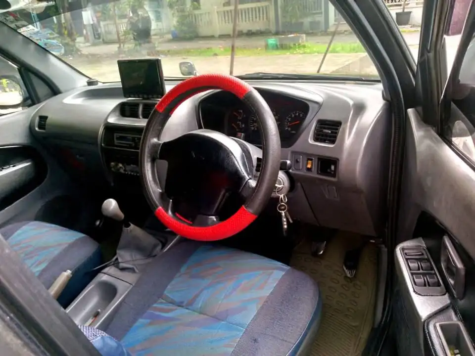 Daihatsu taruna Taruna 2000