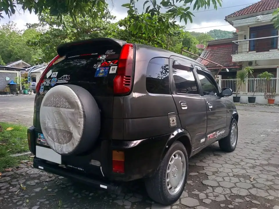 Daihatsu taruna Taruna 2000