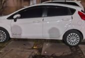 Ford fiesta 2012 warna putih matic