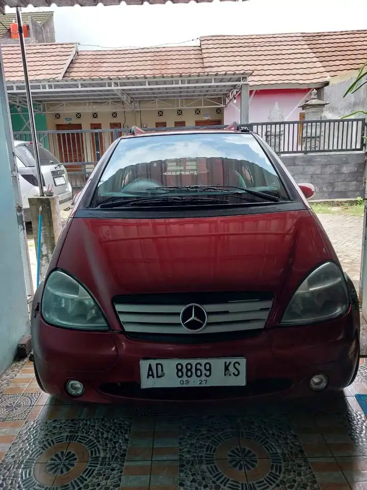 2000 Mercedes-Benz a-class