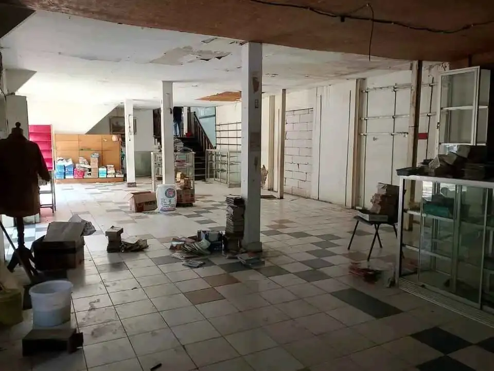 MURAH SEWA KONTRAK RUKO 1 LANTAI STRATEGIS JL. RAYA MANYAR SBY TIMUR