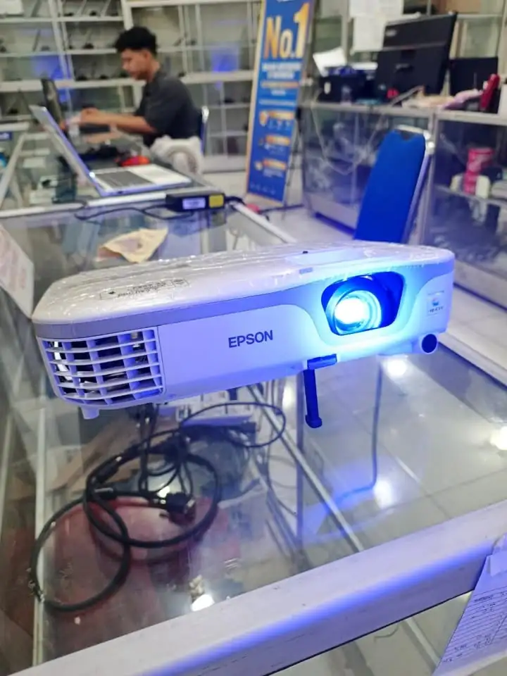 Epson EB-X11 Projector – Kondisi Mulus, 2600 Lumens harga termurah