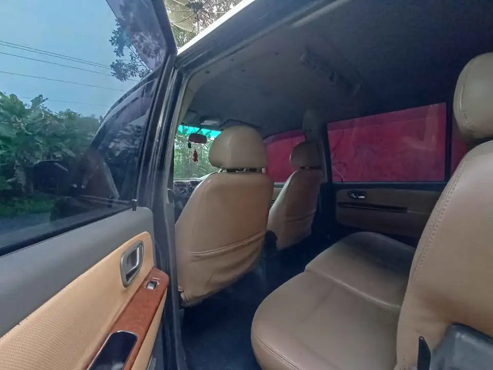 2003 Mitsubishi kuda grandia injeksi
