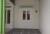 Sewa / Kontrak Rumah 2 Lantai Strategis Murah