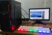 Komputer Fullset siap diajak lembur kerja