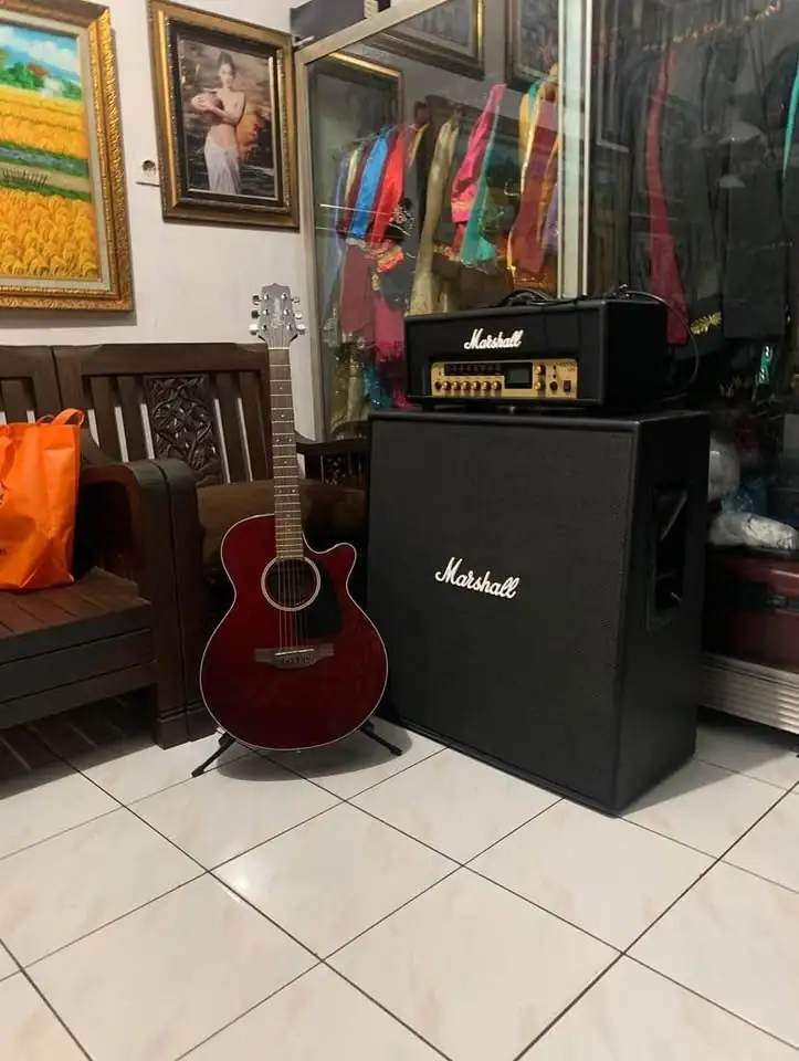 Marshall code 100 Head + Cabinet + Footswitch