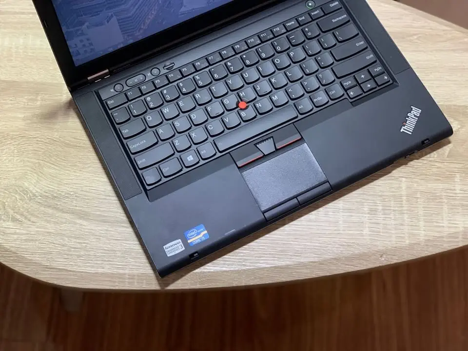 Laptop Gaming Ringan Lenovo Thinkpad T430s