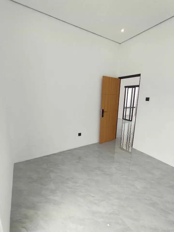 2 KT 1 Kamar Mandi – Rumah