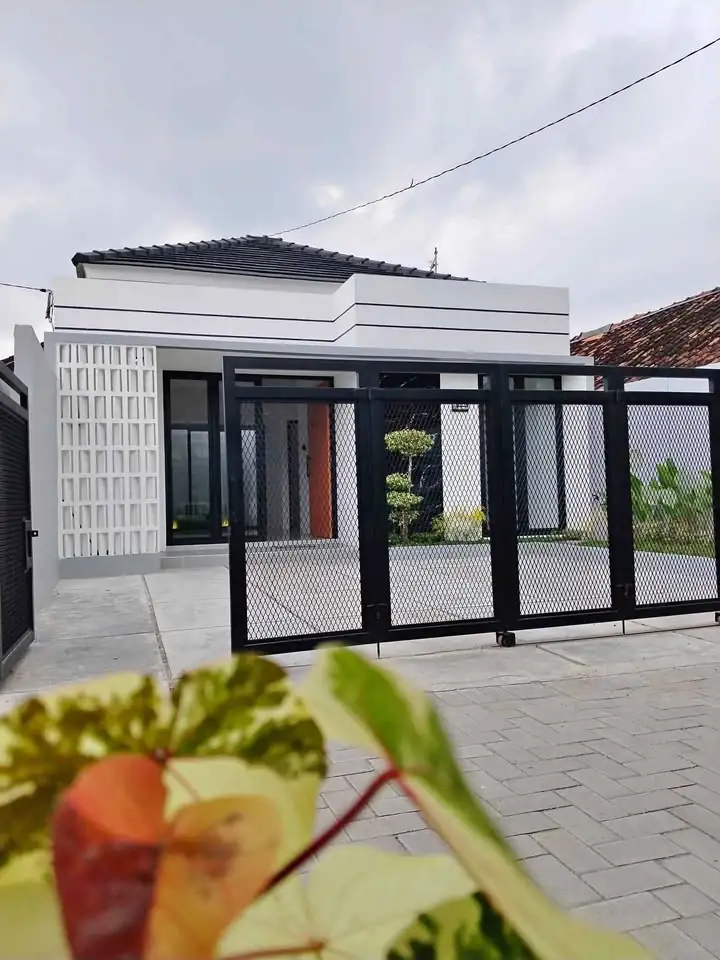 2 KT 1 Kamar Mandi – Rumah