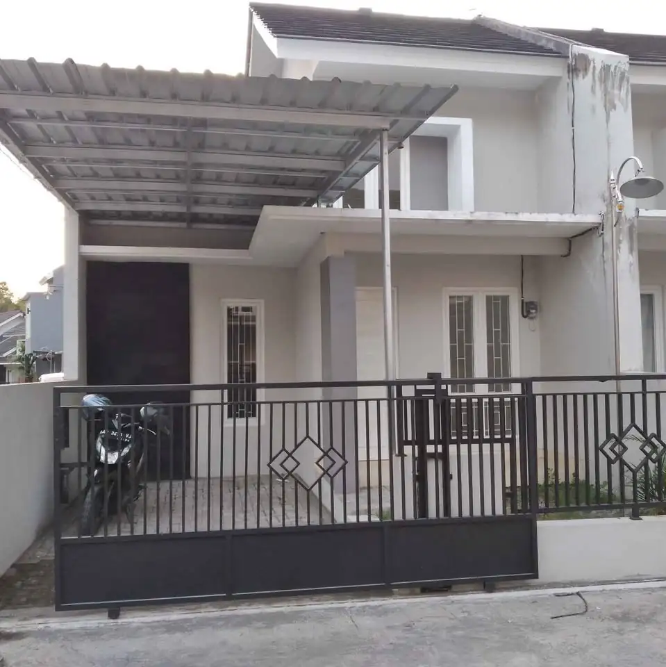 Dikontrakan rumah dengan fasilitas 2 Kamar Tidur 1 Kamar Mandi