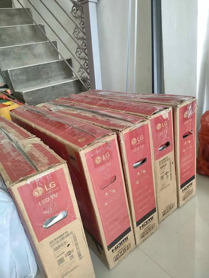 LG 32 digital fisik 95% murah awet gambar ok adem khas LG ada 5 unit