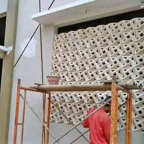 Loster putih motif dari pabrik