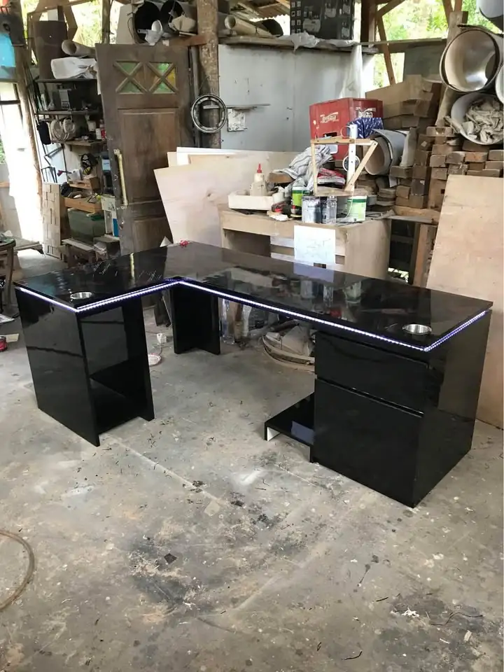 Meja Komputer Gaming Custom
