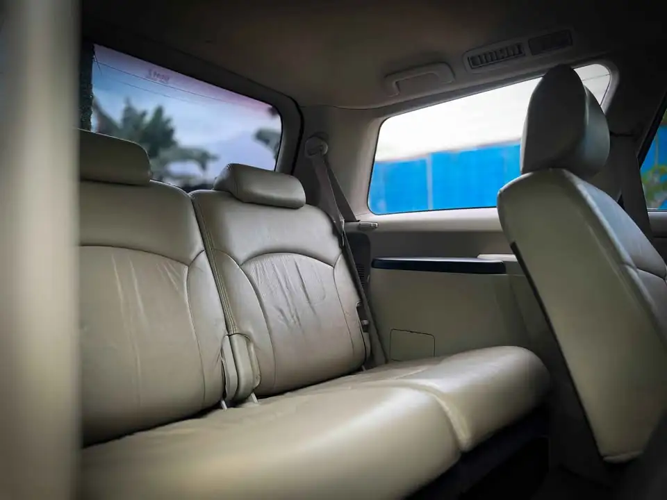 Mitsubishi Grandis Gls Automatic 2008