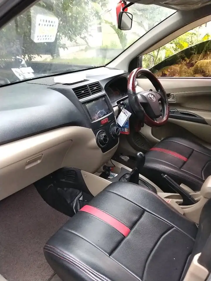 Toyota Avanza tipe g tahun 2013