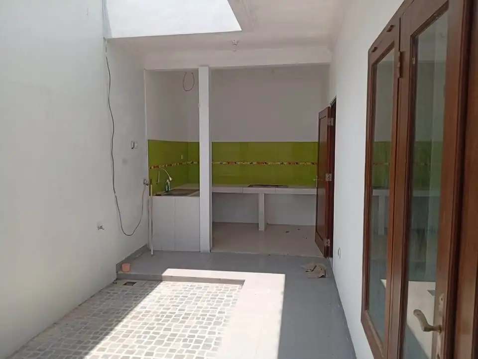 DIJUAL RUMAH SIAP HUNI 📍Lokasi UTR HOTEL Hyatt Perum Lotus Regency