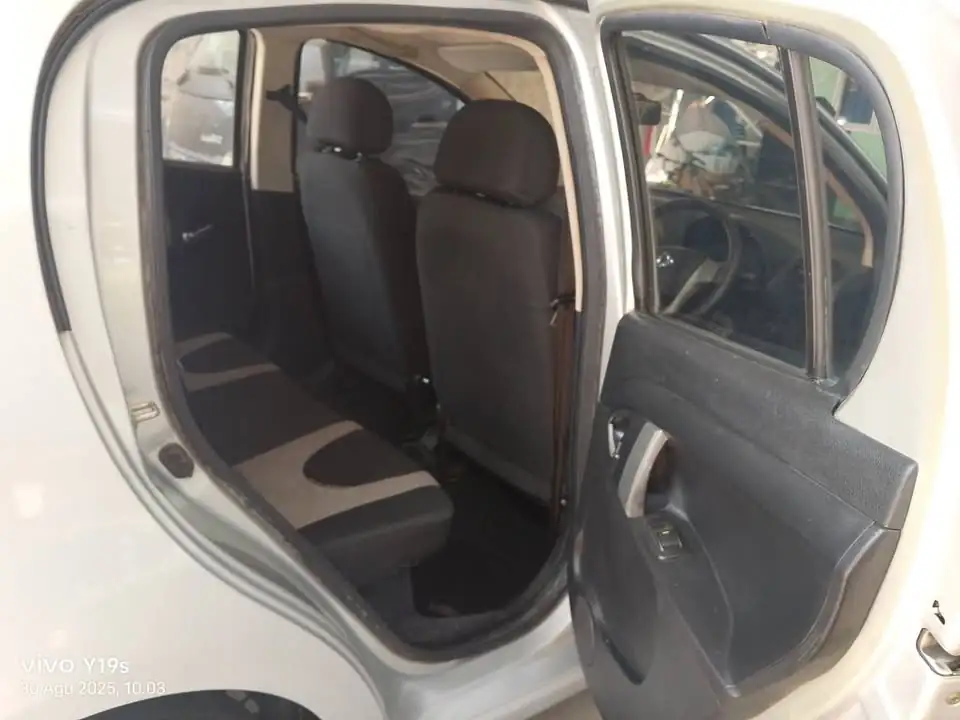 Geely lc. Cross 1.3cc manual 2011/2012
