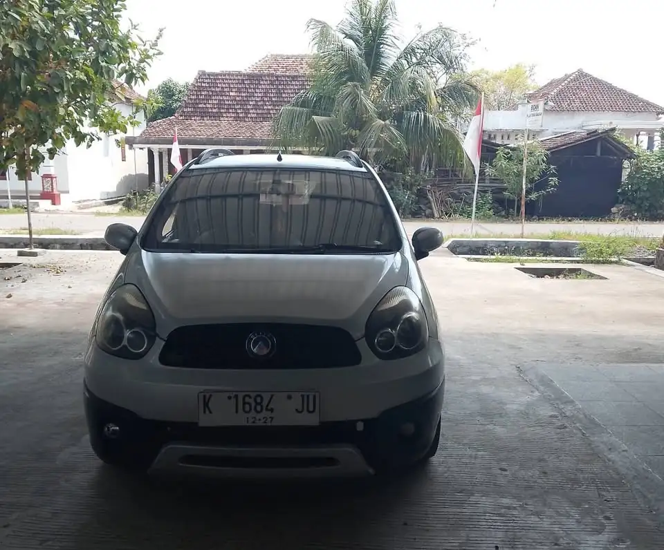 Geely lc. Cross 1.3cc manual 2011/2012