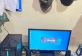 Komputer intel core i7 monitor 24 inch