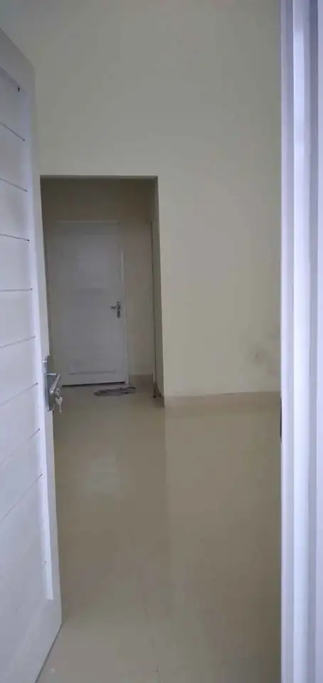 Dikontrakan rumah dengan fasilitas 2 Kamar Tidur 1 Kamar Mandi