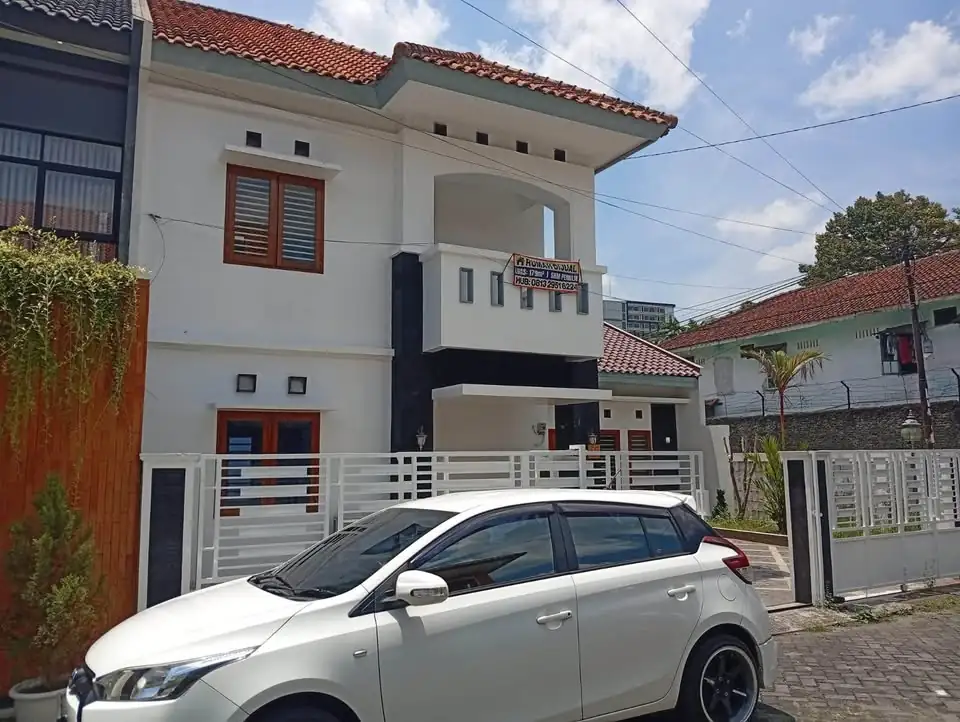 DIJUAL RUMAH SIAP HUNI 📍Lokasi UTR HOTEL Hyatt Perum Lotus Regency