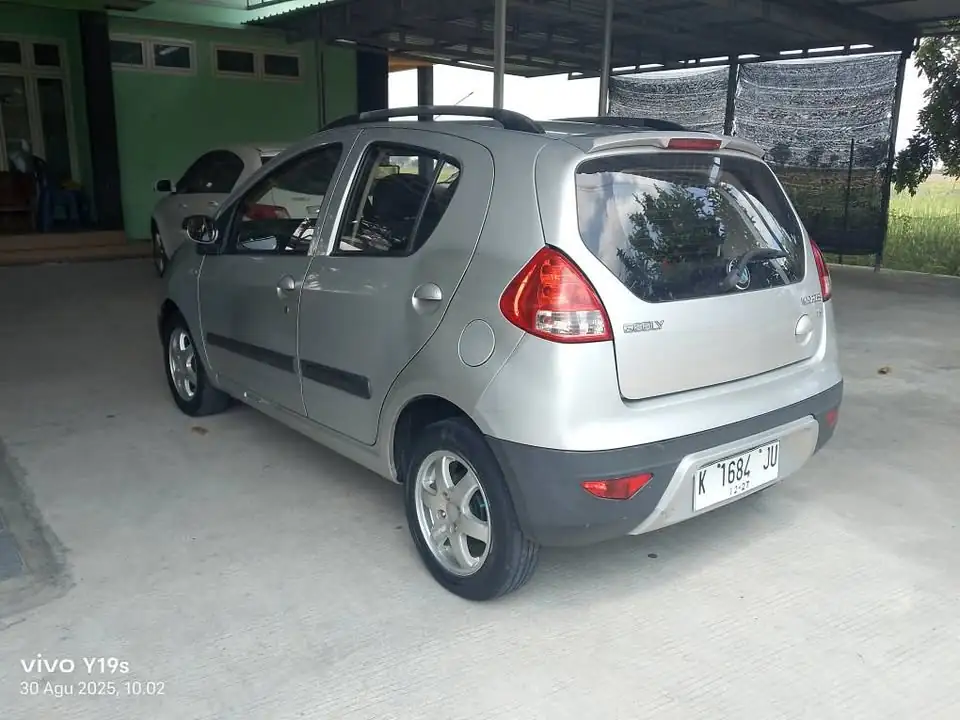 Geely lc. Cross 1.3cc manual 2011/2012