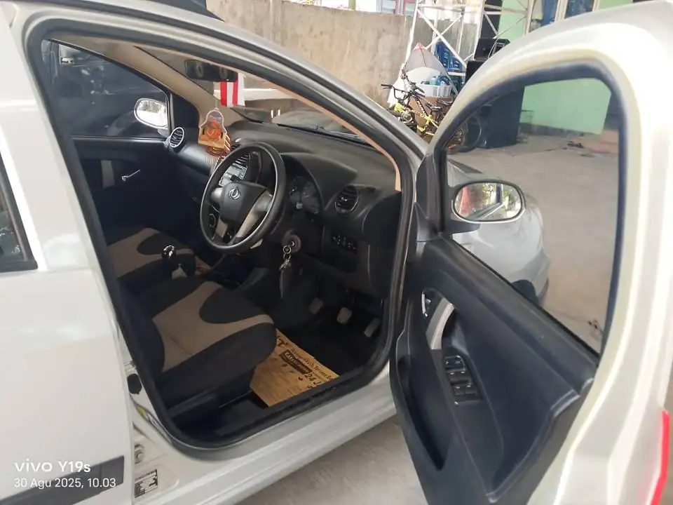 Geely lc. Cross 1.3cc manual 2011/2012
