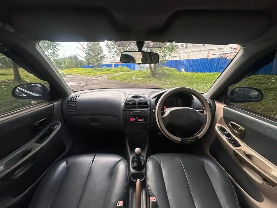 2002 Hyundai verna