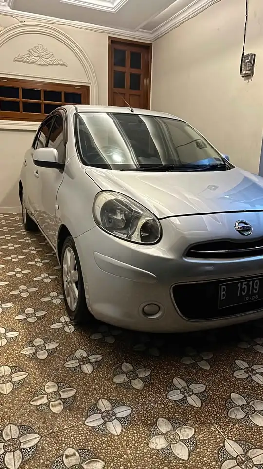 Nissan march XS 2011 matic