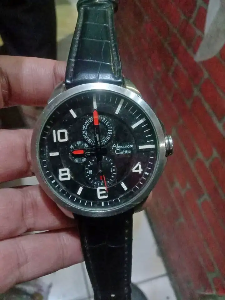 Jam tangan Alexandre Christie