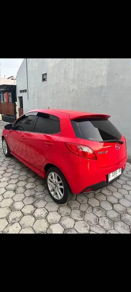 Mazda 2 Sport Hatchback Manual 2013