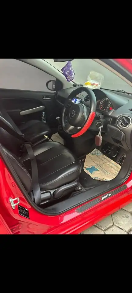Mazda 2 Sport Hatchback Manual 2013