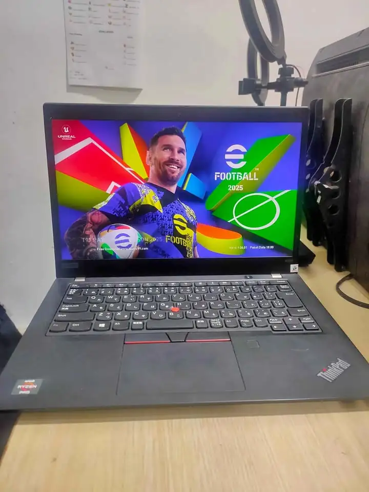 Laptop Lenovo Ryzen 5 PRO