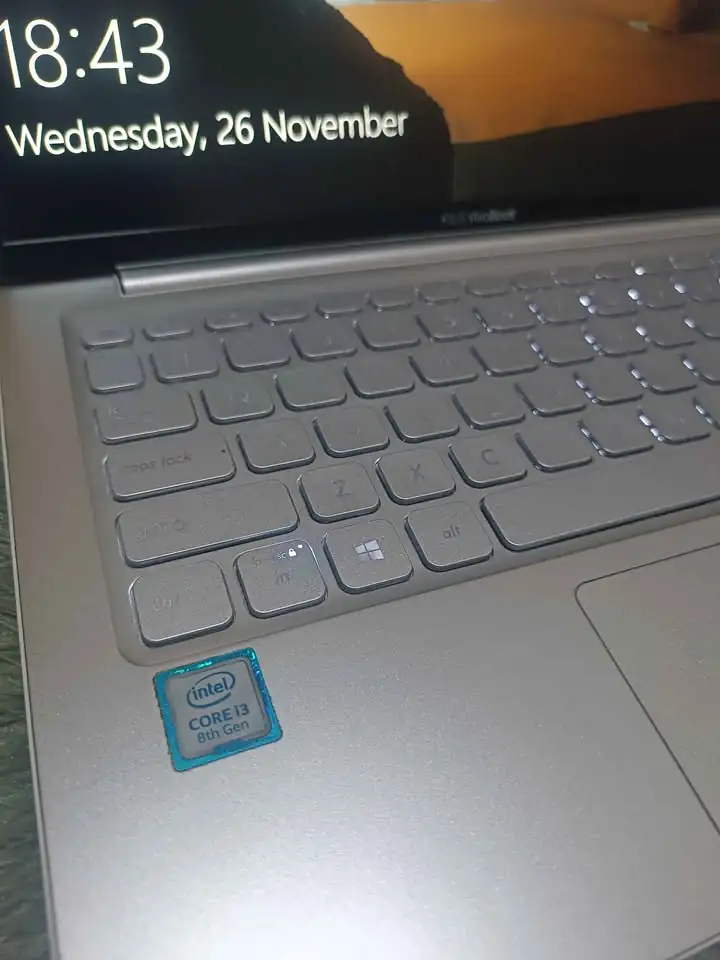 Dijual Cepat Laptop ASUS Vivobook