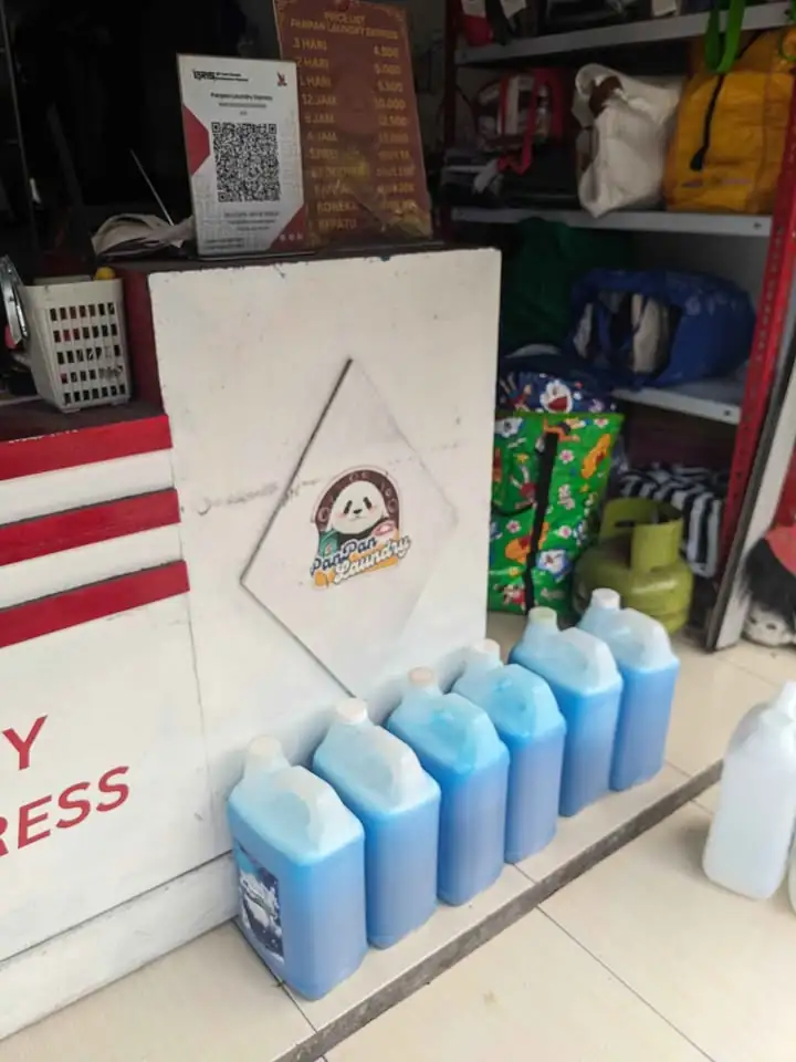 Detergent liquid buat usaha laundry Langsung dr produksi murah berkeal