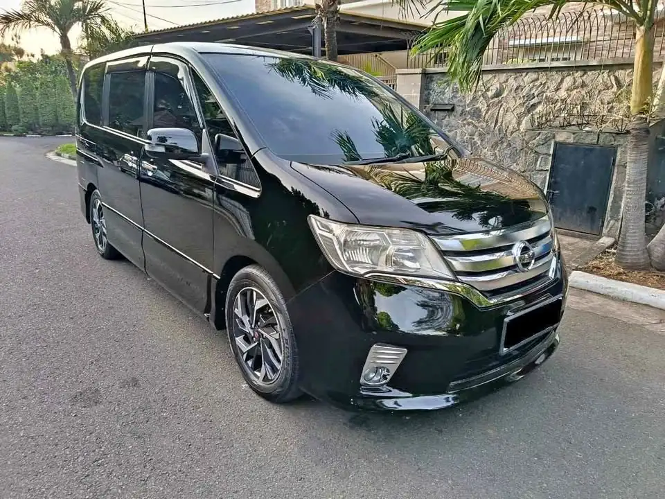 Nissan Serena HWS Tahun 2013 – 2014 Istimewa