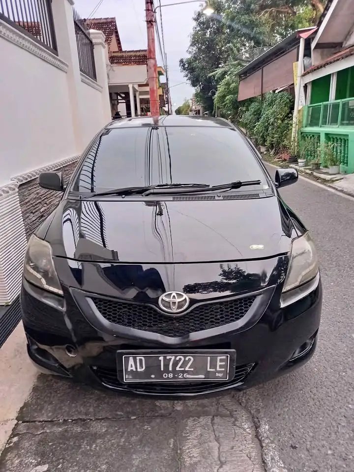 Toyota vios gen 2 tahun 2011